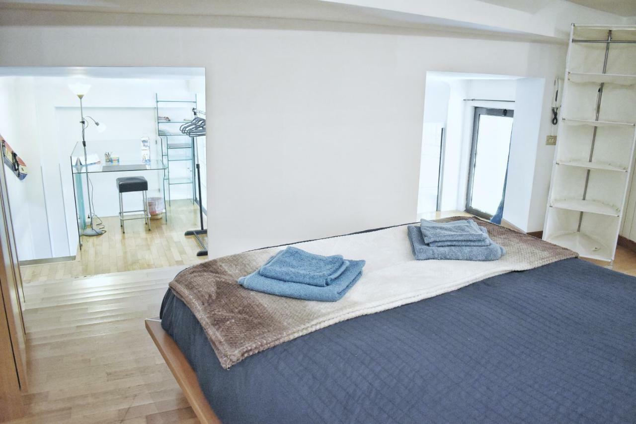 Apartment Charming Design Loft Isola Mailand